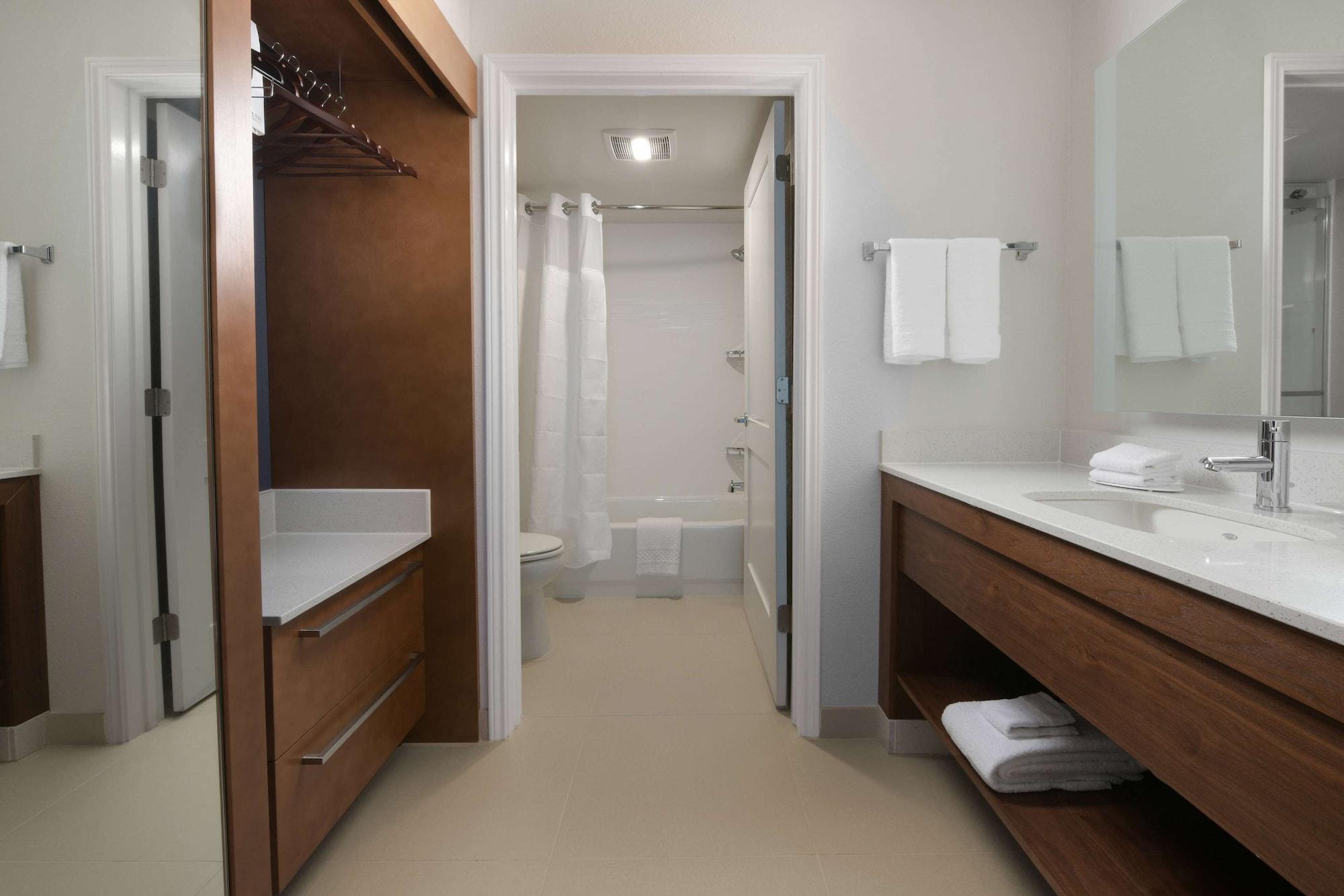 Sonesta Es Suites Fort Worth Fossil Creek Exterior photo